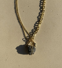 Collar hechizo
