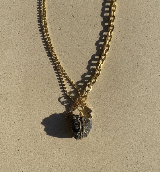 Collar hechizo