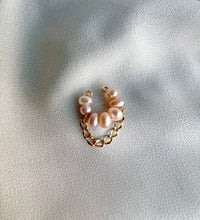 Earcuff perla cultivada con cadena